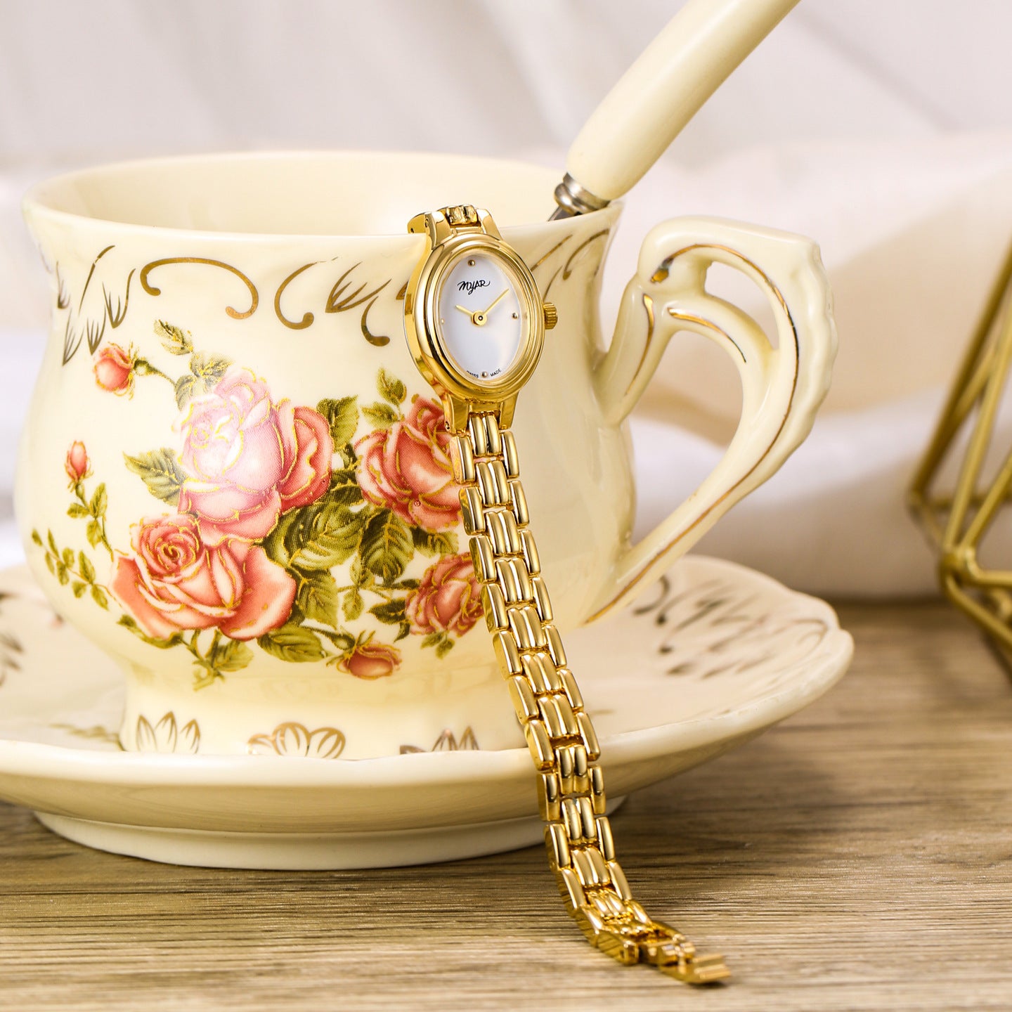 Women's Waterproof Quartz Watch