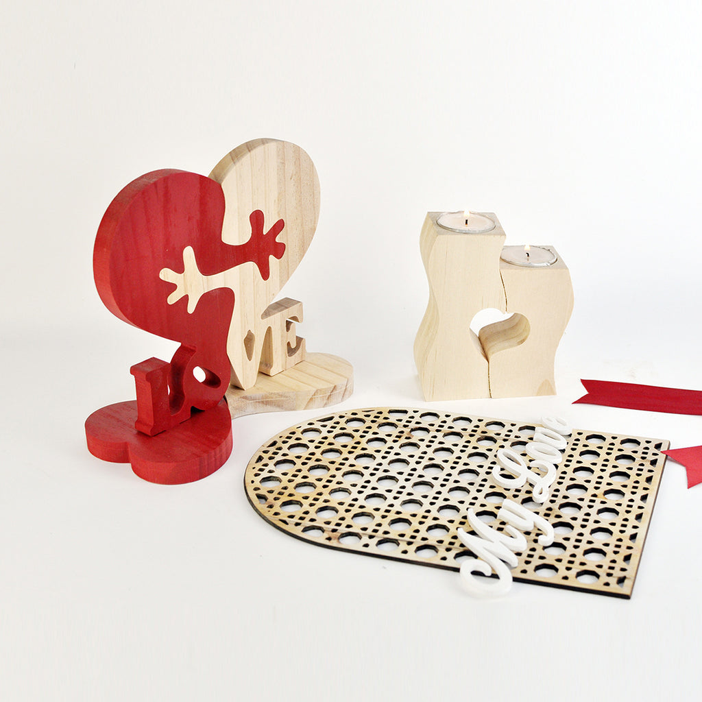 Heart-shaped Wooden Valentine's Decoration